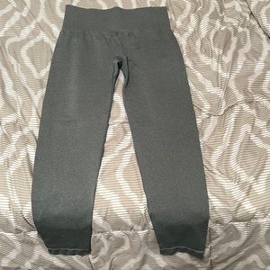 NVGTN workout leggings